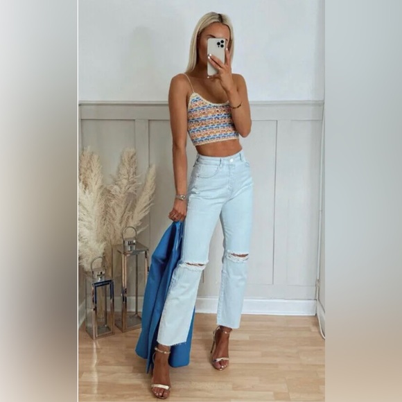 Zara ripped high waist straight leg jeans - Picture 2 of 10